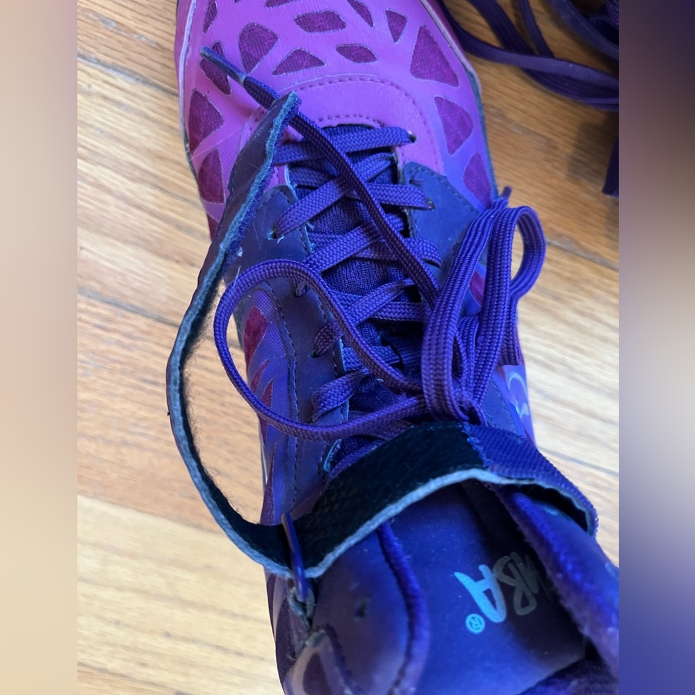 Zumba High Tops Purple Size 9 - Picture 5 of 8